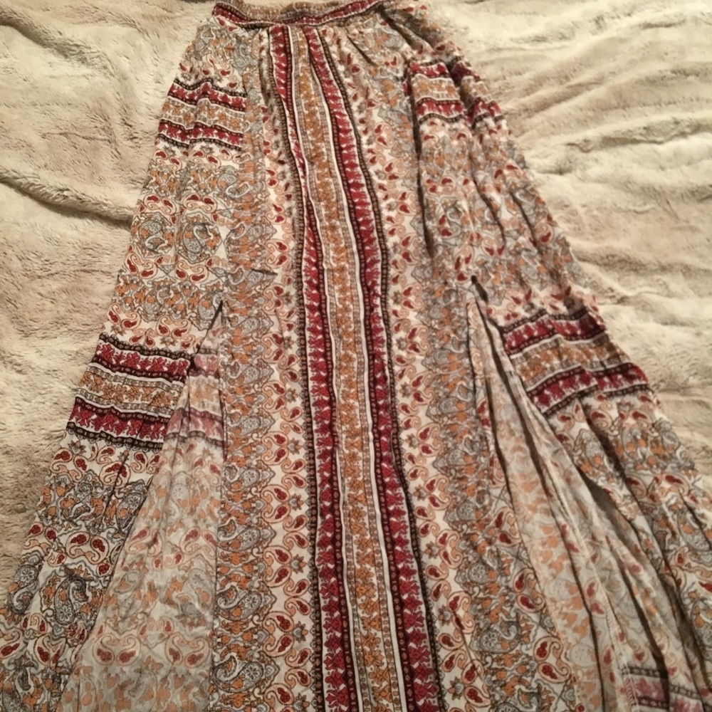 Pattern maxi skirt